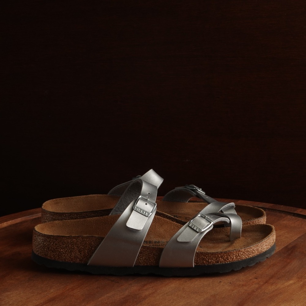 Birkenstock Mayari Sandals WMS SZ EU 38 US 7 Silver Coastal Slip On Comfort Shoe
